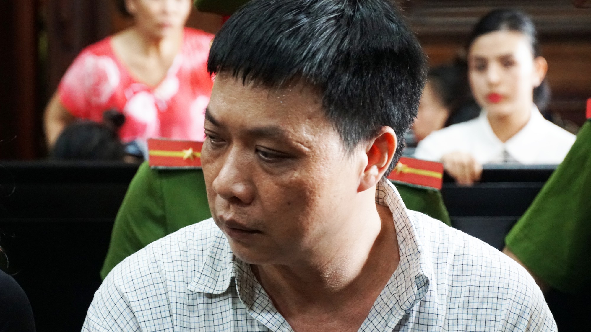 Đề nghị 8 án tử trong đường dây sản xuất ma túy lớn nhất nước của Văn Kính Dương - Ảnh 9. Đề nghị 8 án tử trong đường dây sản xuất ma túy lớn nhất nước của Văn Kính Dương - Ảnh 9.