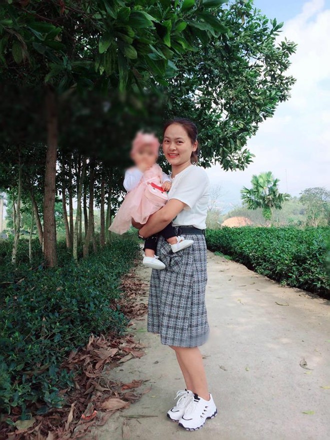 Mẹ trẻ hết hồn nhìn ảnh mình trước và sau khi mang thai - Ảnh 2. Mẹ trẻ hết hồn nhìn ảnh mình trước và sau khi mang thai - Ảnh 2.