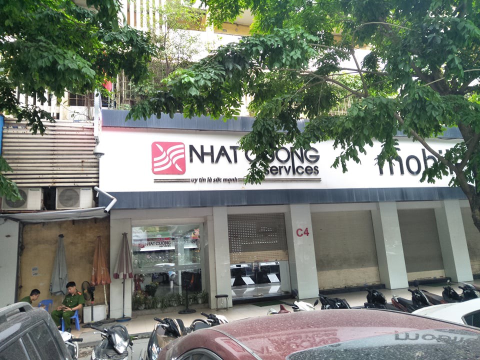 Bộ Công an khám xét chuỗi cửa hàng điện thoại Nhật Cường Mobile - Ảnh 14.