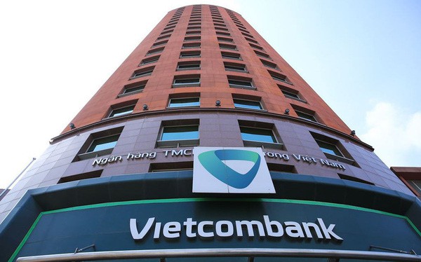Tiền trong tài khoản 2 khách hàng Vietcombank đồng loạt bốc hơi trong đêm - Ảnh 2. Tiền trong tài khoản 2 khách hàng Vietcombank đồng loạt bốc hơi trong đêm - Ảnh 2.