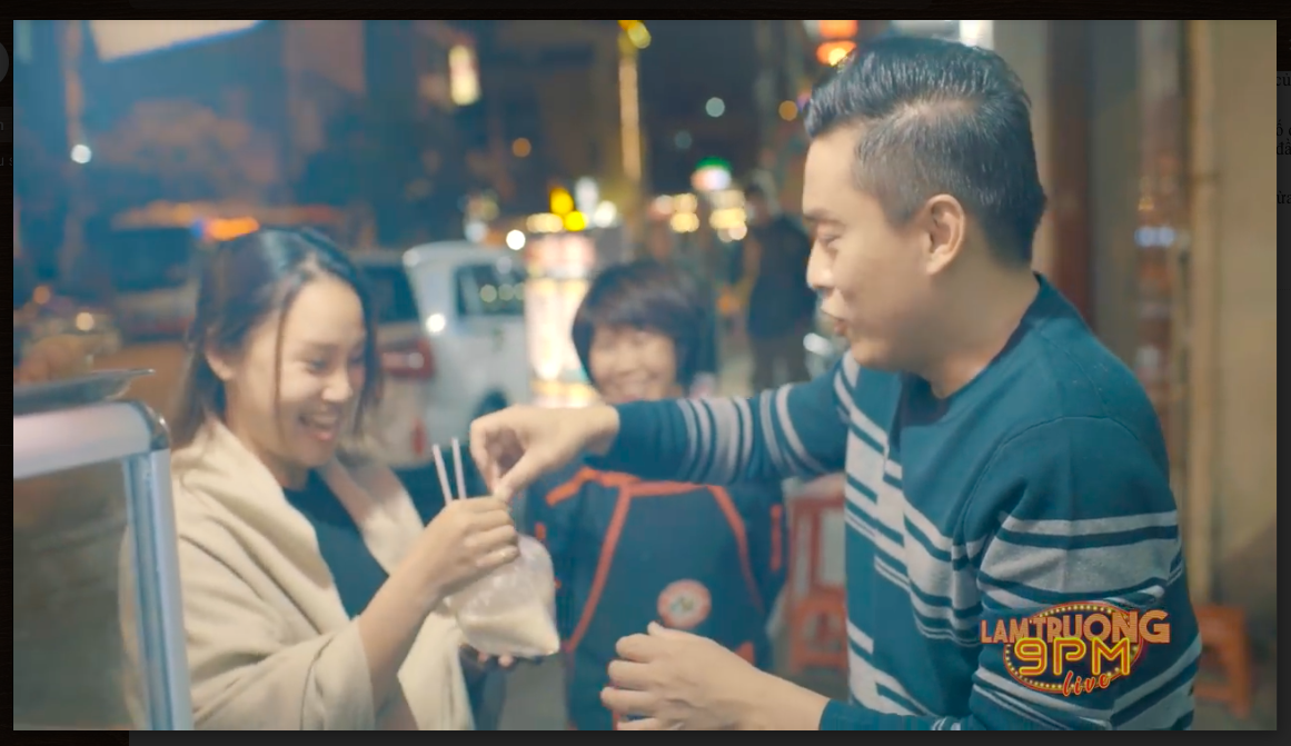 Lam Trường nướng bánh tráng và bán sữa đậu nành tại Đà Lạt khiến fan thích thú - Ảnh 6. Lam Trường nướng bánh tráng và bán sữa đậu nành tại Đà Lạt khiến fan thích thú - Ảnh 6.
