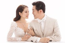 Dương Khắc Linh: 'Tôi vất vả mới cưới được vợ'