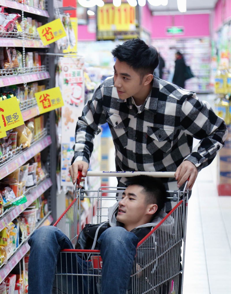 Quá đẹp trai, mỹ nam này đang khiến dân mạng truy lùng để tìm thông tin - Ảnh 20.