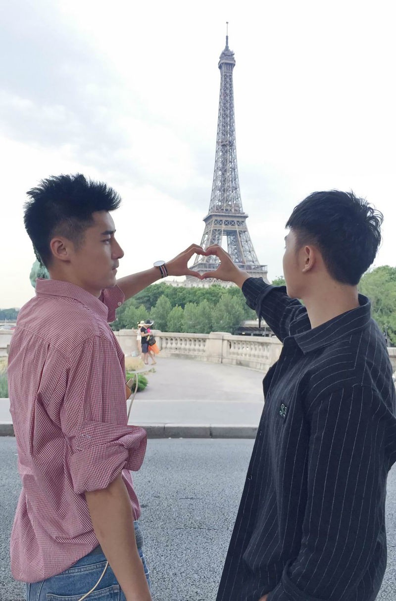 Quá đẹp trai, mỹ nam này đang khiến dân mạng truy lùng để tìm thông tin - Ảnh 11.