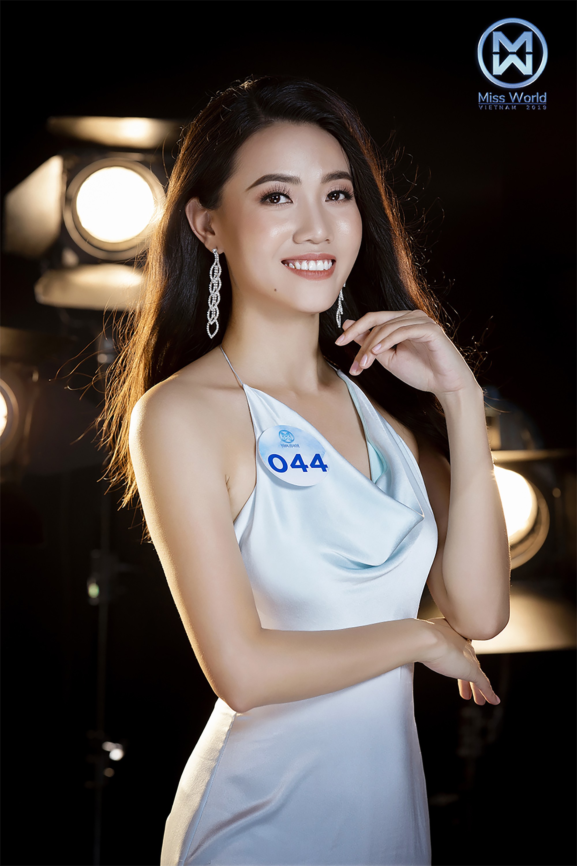 Khán giả được quyền chọn thí sinh vào chung kết Hoa hậu Thế giới Việt Nam 2019 - Ảnh 21. Khán giả được quyền chọn thí sinh vào chung kết Hoa hậu Thế giới Việt Nam 2019 - Ảnh 21.