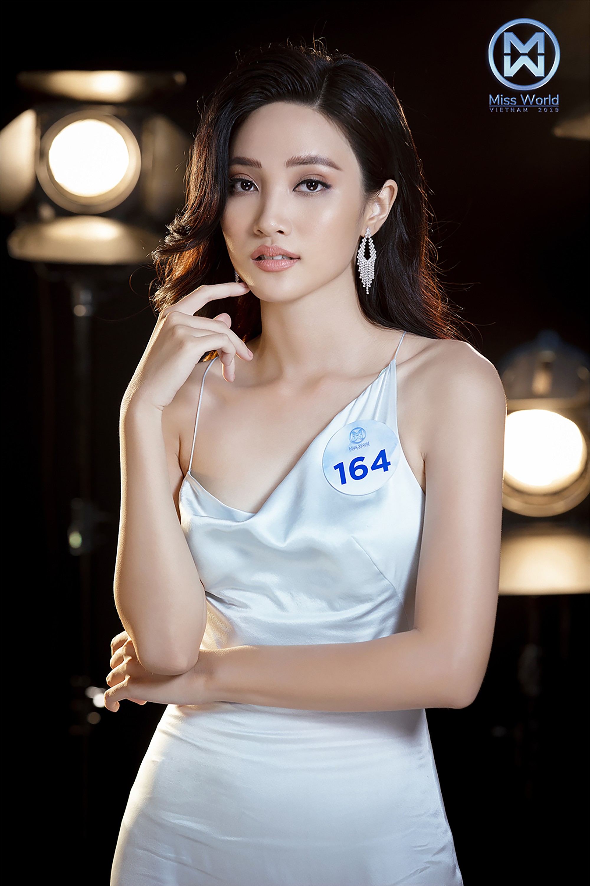 Khán giả được quyền chọn thí sinh vào chung kết Hoa hậu Thế giới Việt Nam 2019 - Ảnh 26. Khán giả được quyền chọn thí sinh vào chung kết Hoa hậu Thế giới Việt Nam 2019 - Ảnh 26.