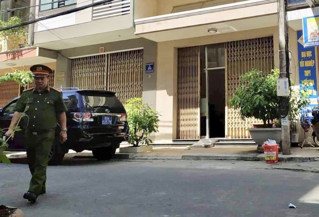 Khám nhà ông Trương Duy Nhất liên quan vụ Vũ nhôm - Ảnh 1. Khám nhà ông Trương Duy Nhất liên quan vụ Vũ nhôm - Ảnh 1.