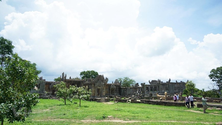 Cận cảnh đền thiêng Preah Vihear ở vùng biên giới Campuchia  - Ảnh 12.