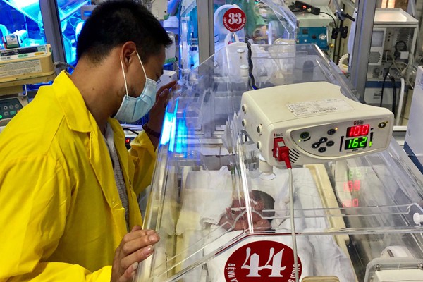 Mẹ bé Bình An có thêm hi vọng mới để chờ gặp con - Ảnh 2. Mẹ bé Bình An có thêm hi vọng mới để chờ gặp con - Ảnh 2.