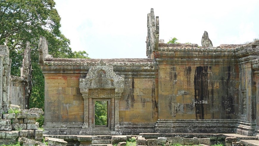 Cận cảnh đền thiêng Preah Vihear ở vùng biên giới Campuchia  - Ảnh 20.