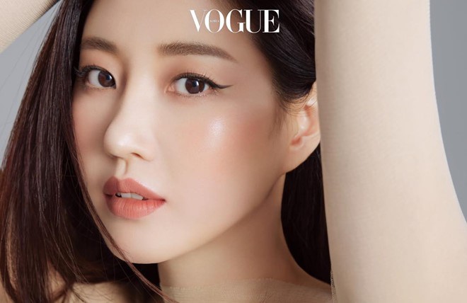 Cuộc sống của Hoa hậu Hàn Quốc: Người hạnh phúc viên mãn, kẻ không dám ra đường vì bê bối sex tập thể - Ảnh 4. Cuộc sống của Hoa hậu Hàn Quốc: Người hạnh phúc viên mãn, kẻ không dám ra đường vì bê bối sex tập thể - Ảnh 4.