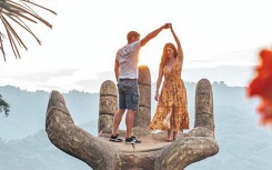 'Bàn tay vàng trong làng sống ảo' đẹp mê mẩn giữa rừng