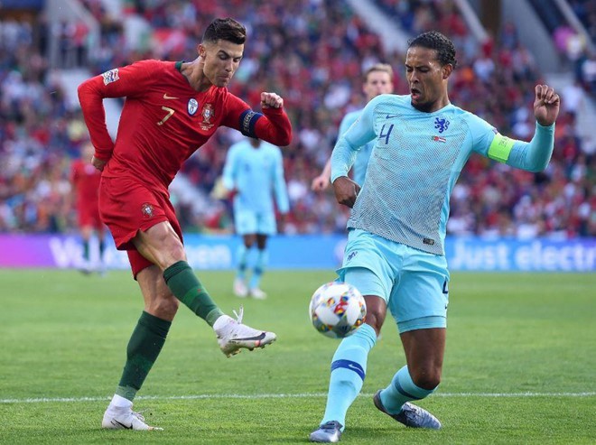 Messi bị chế nhạo trong ngày Ronaldo vô địch Nations League - Ảnh 9. Messi bị chế nhạo trong ngày Ronaldo vô địch Nations League - Ảnh 9.