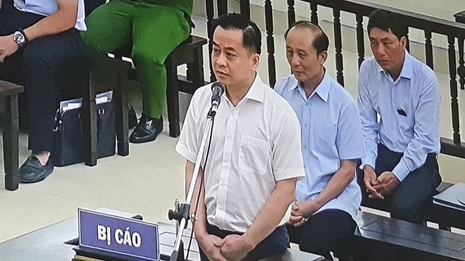 Vũ ‘nhôm’ sử dụng bí danh Trần Đại Vũ, Lê Văn Sáu trong những trường hợp nào? - Ảnh 1. Vũ ‘nhôm’ sử dụng bí danh Trần Đại Vũ, Lê Văn Sáu trong những trường hợp nào? - Ảnh 1.