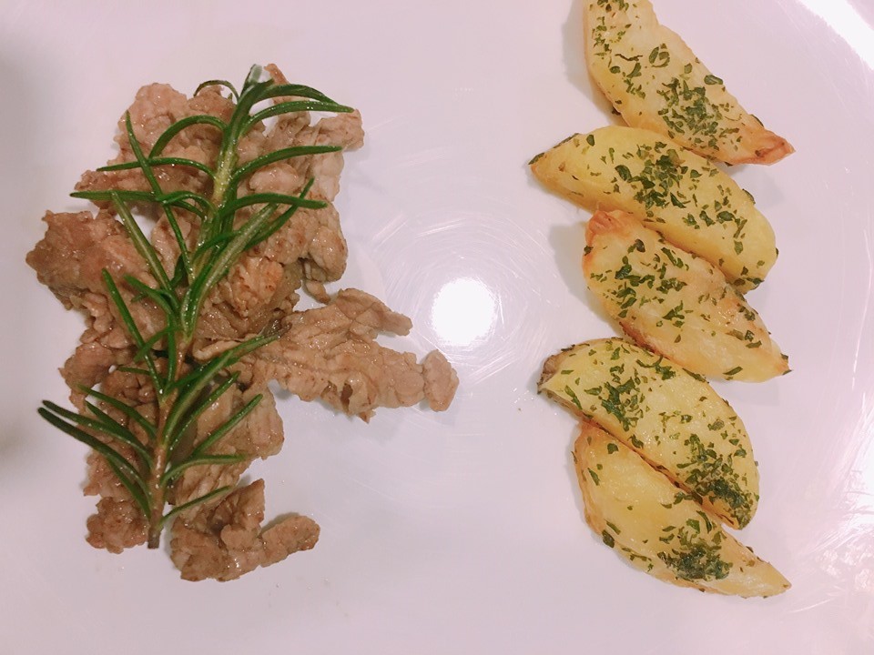 Bí quyết cho con ăn dặm BLW để con hào hứng, thích thú - Ảnh 9. Bí quyết cho con ăn dặm BLW để con hào hứng, thích thú - Ảnh 9.
