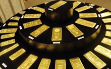 Giá vàng hôm nay 21/6: Tăng dựng đứng, tạo kỉ lục 700 ngày