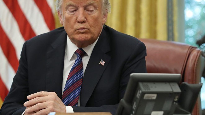 Ông Trump chê Trung Quốc thiếu những thiên tài mặc áo ngủ ra đường - Ảnh 2. Ông Trump chê Trung Quốc thiếu những thiên tài mặc áo ngủ ra đường - Ảnh 2.