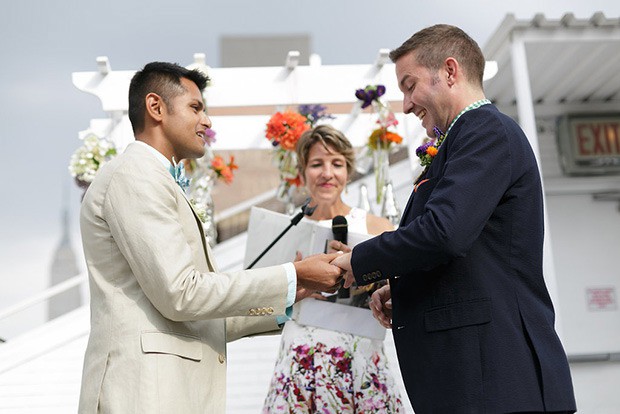 Stylish-and-Hip-Weddings-Immy-and-Whitneys-stylish-new-york-wedding-200-38 Stylish-and-Hip-Weddings-Immy-and-Whitneys-stylish-new-york-wedding-200-38