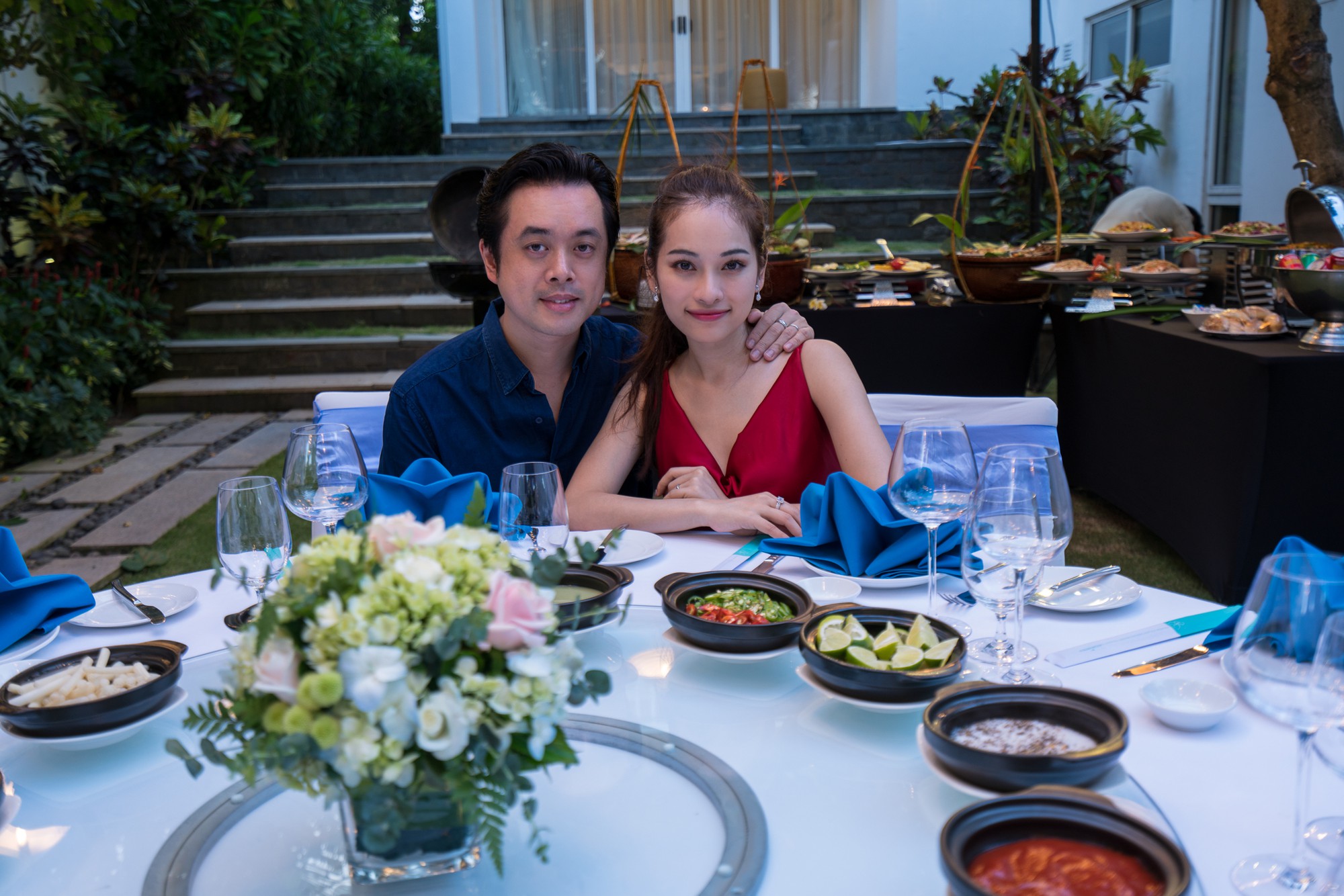 Khoảnh khắc vợ chồng Dương Khắc Linh tại Premier Village Danang.