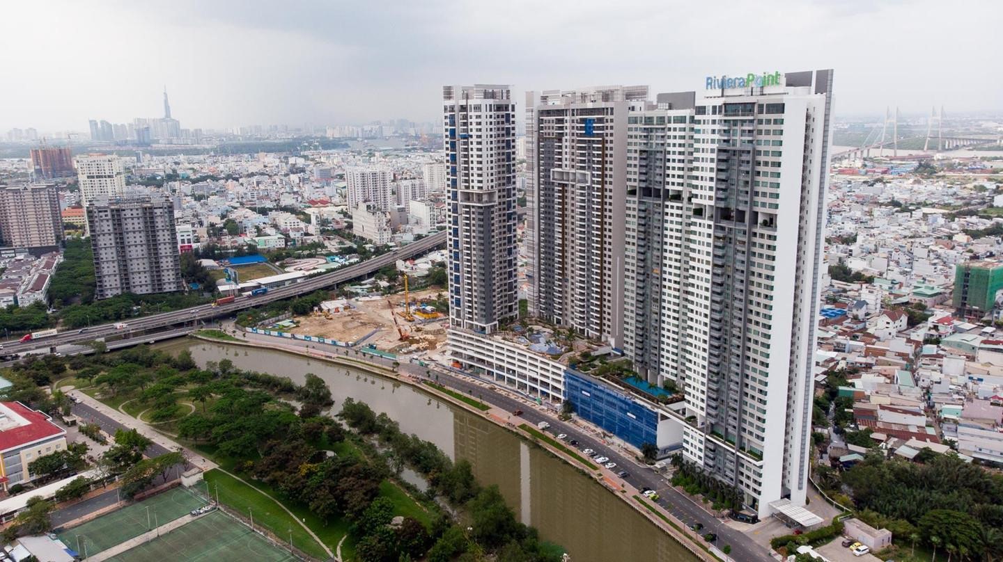 Cao ốc dày đặc, hạ tầng thiếu hụt và kẹt xe triền miên tại quận 7 - Ảnh 3. Cao ốc dày đặc, hạ tầng thiếu hụt và kẹt xe triền miên tại quận 7 - Ảnh 3.