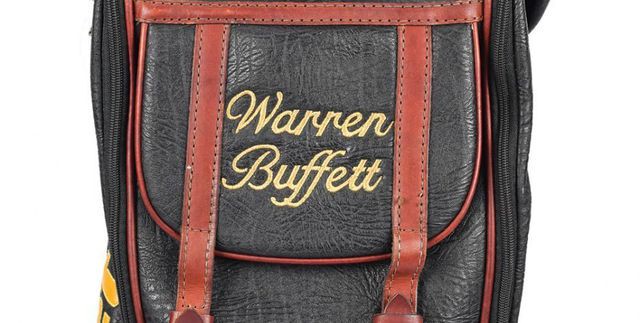 Đại gia trả gần tỷ đồng để mua gậy chơi golf cũ của tỉ phú Warren Buffett - Ảnh 2. Đại gia trả gần tỷ đồng để mua gậy chơi golf cũ của tỉ phú Warren Buffett - Ảnh 2.