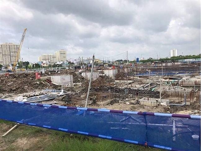 Xây 'chui' hơn 100 căn biệt thự ở Sài Gòn, chủ đầu tư nói gì? - Ảnh 1. Xây 'chui' hơn 100 căn biệt thự ở Sài Gòn, chủ đầu tư nói gì? - Ảnh 1.