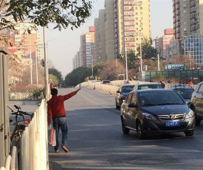 'Tôn Ngộ Không' Lục Tiểu Linh Đồng: 40 năm trăn trở vì không có con trai nối nghiệp sau vai diễn kinh điển trong 'Tây Du Ký' - Ảnh 5. 'Tôn Ngộ Không' Lục Tiểu Linh Đồng: 40 năm trăn trở vì không có con trai nối nghiệp sau vai diễn kinh điển trong 'Tây Du Ký' - Ảnh 5.
