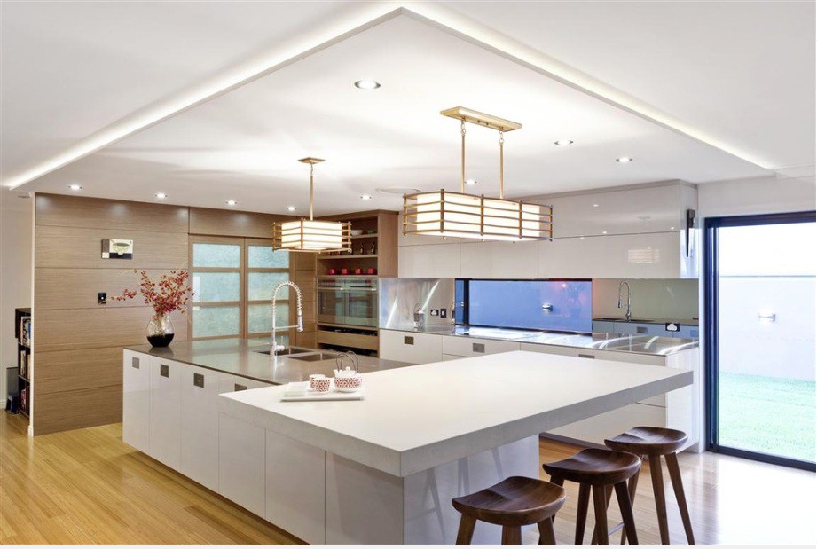 contemporary-white-kitchen