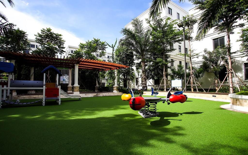 Hàng trăm căn biệt thự hoang lạnh dọc cao tốc ở quận 2 - Ảnh 9. Hàng trăm căn biệt thự hoang lạnh dọc cao tốc ở quận 2 - Ảnh 9.
