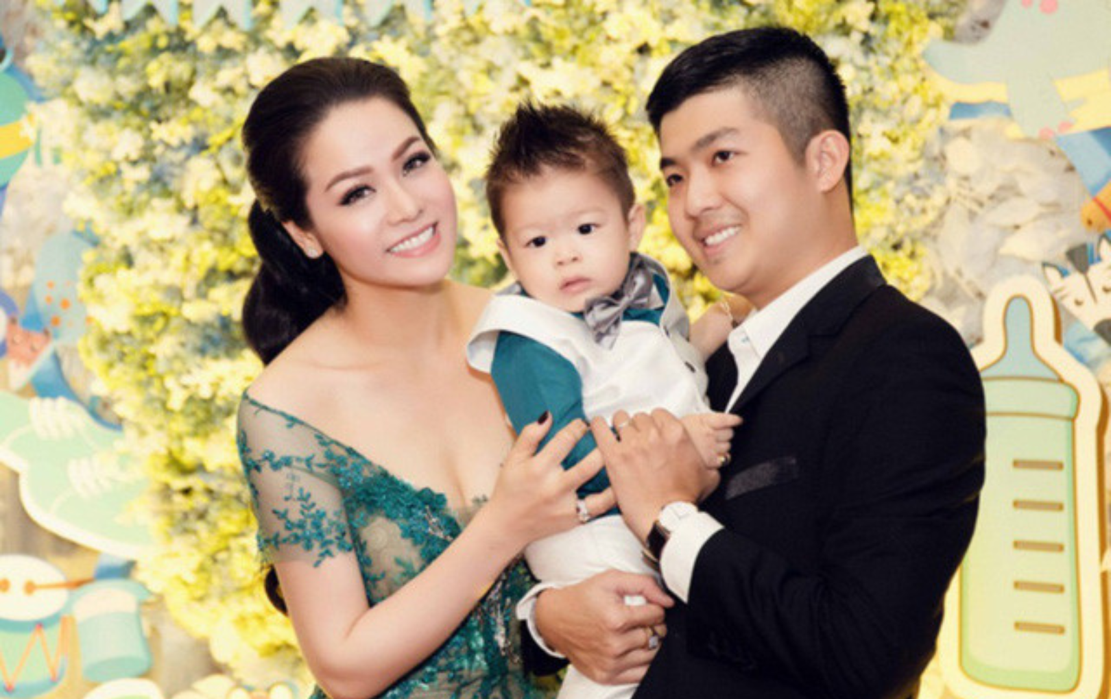 Nỗi khổ không được gặp con của Nhật Kim Anh sau 3 năm li hôn chồng cũ - Ảnh 1. Nỗi khổ không được gặp con của Nhật Kim Anh sau 3 năm li hôn chồng cũ - Ảnh 1.