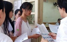 Sáng nay, hơn 166.000 học sinh Hà Nội và TP HCM thi vào lớp 10