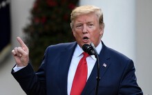 Trump kêu gọi Anh thận trọng về Huawei