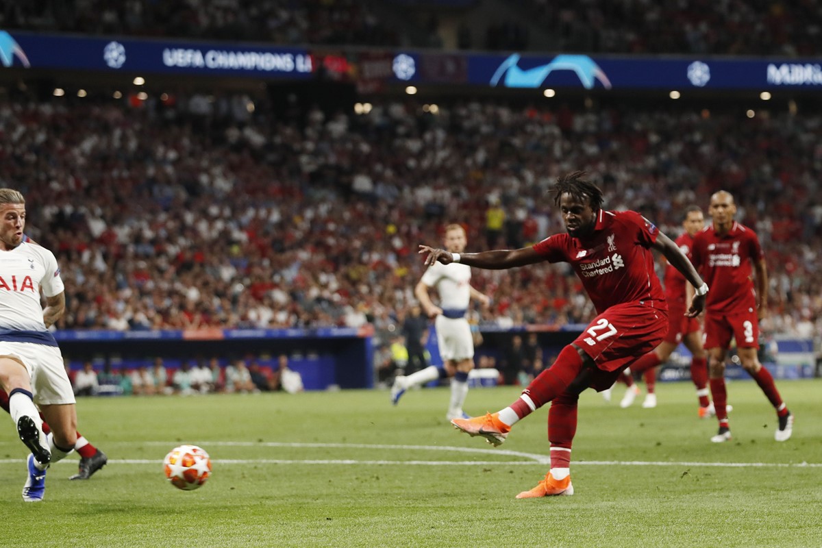 Nhẹ nhàng vượt qua Tottenham, Liverpool lên đỉnh châu Âu sau 14 năm chờ đợi - Ảnh 4. Nhẹ nhàng vượt qua Tottenham, Liverpool lên đỉnh châu Âu sau 14 năm chờ đợi - Ảnh 4.