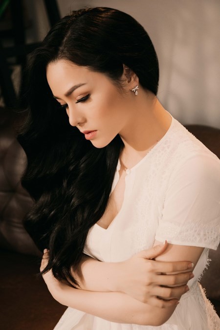Nhật Kim Anh: 3 lần định tự tử vì tình đến cuộc hôn nhân ngắn ngủi - Ảnh 4. Nhật Kim Anh: 3 lần định tự tử vì tình đến cuộc hôn nhân ngắn ngủi - Ảnh 4.