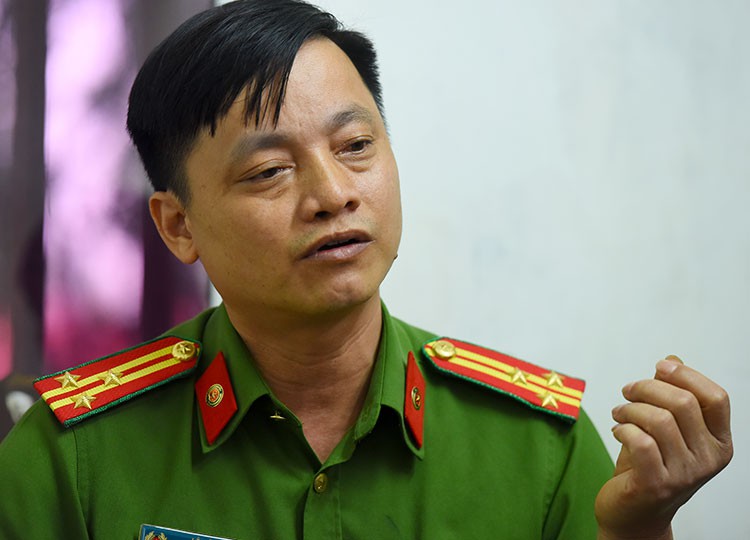 Tài ngửi mùi phát hiện thủ phạm giết người của chó nghiệp vụ - Ảnh 1. Tài ngửi mùi phát hiện thủ phạm giết người của chó nghiệp vụ - Ảnh 1.