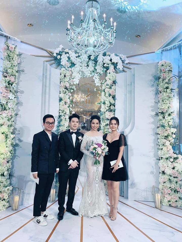 Showbiz Việt nửa đầu năm 2019: Người điều trị bệnh thành công, Hoa hậu quốc dân hứa hẹn tái xuất - Ảnh 6. Showbiz Việt nửa đầu năm 2019: Người điều trị bệnh thành công, Hoa hậu quốc dân hứa hẹn tái xuất - Ảnh 6.