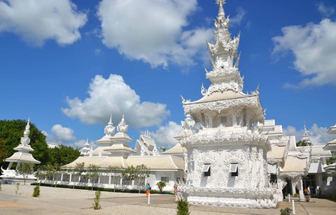 Chùa Trắng - ranh giới thiên đường địa ngục hút du khách ở Thái Lan - Ảnh 19.