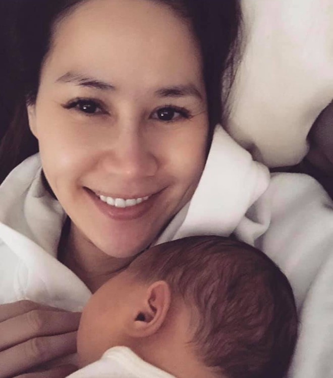 Showbiz Việt nửa đầu năm 2019: Người điều trị bệnh thành công, Hoa hậu quốc dân hứa hẹn tái xuất - Ảnh 17. Showbiz Việt nửa đầu năm 2019: Người điều trị bệnh thành công, Hoa hậu quốc dân hứa hẹn tái xuất - Ảnh 17.