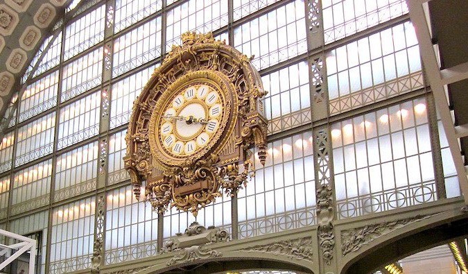 Những địa điểm du lịch bạn không thể bỏ qua khi đến Paris - Ảnh 5.