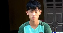 Học sinh lớp 10 đi phụ hồ về, nhảy xuống cứu cậu bé chìm sát đáy sông