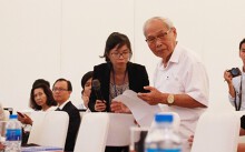 Ông Nguyễn Chấn đến Đại hội Eximbank tố con trai, tiết lộ nhóm cổ đông nắm hơn 30% cổ phần tại nhà băng này