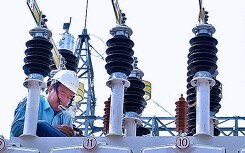 5.000 đồng/kWh, nguy cơ có tiền không mua được điện để xài
