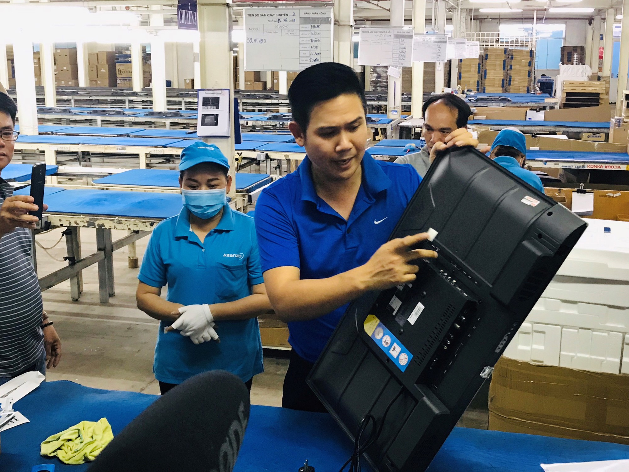 Ai đang sở hữu nhãn hiệu Asanzo? - Ảnh 1. Ai đang sở hữu nhãn hiệu Asanzo? - Ảnh 1.