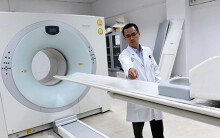'Lò' thuốc phóng xạ hỏng: Bệnh nhân đi lại 4.000 cây số chụp PET/CT