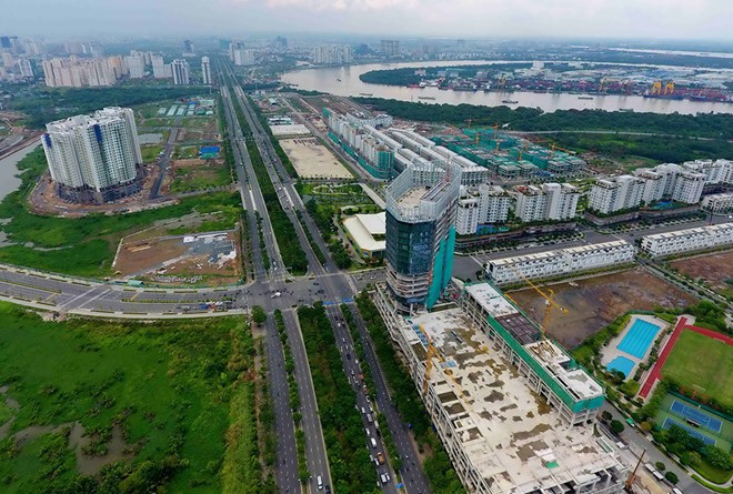 Ông Lê Thanh Hải từ chối nói về dự án Thủ Thiêm: 'Giờ tôi hưu rồi...' - Ảnh 2. Ông Lê Thanh Hải từ chối nói về dự án Thủ Thiêm: 'Giờ tôi hưu rồi...' - Ảnh 2.