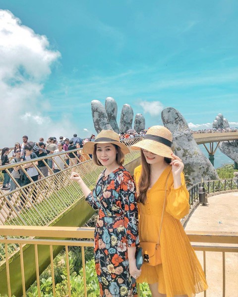 Nam long bi quyet chup anh check-in cau Vang hut nghin like hinh anh 14 Nam long bi quyet chup anh check-in cau Vang hut nghin like hinh anh 14