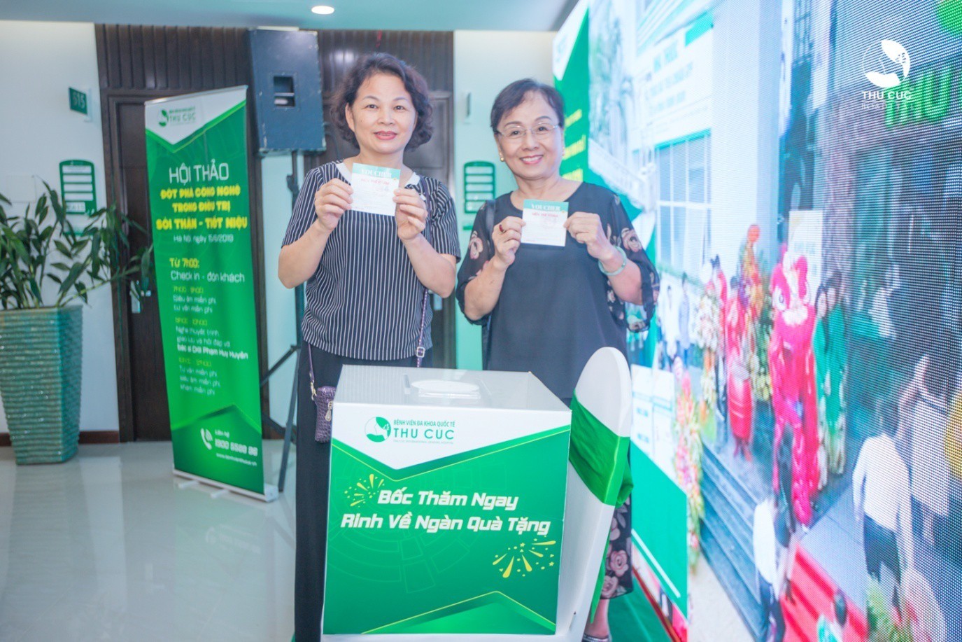 Hội thảo Đột phá công nghệ trong điều trị sỏi tiết niệu gây ấn tượng mạnh - Ảnh 4. Hội thảo Đột phá công nghệ trong điều trị sỏi tiết niệu gây ấn tượng mạnh - Ảnh 4.