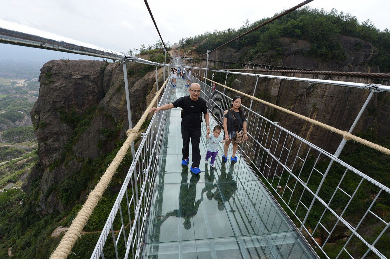 3-china-glass-bridge 3-china-glass-bridge