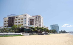 'Bứng' 3 khách sạn ngàn tỉ ven biển Quy Nhơn: Người dân hân hoan