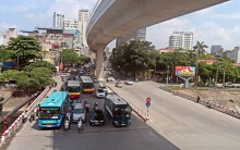 Hà Nội: Tác dụng bất ngờ của đường sắt trên cao những ngày nắng nóng gay gắt